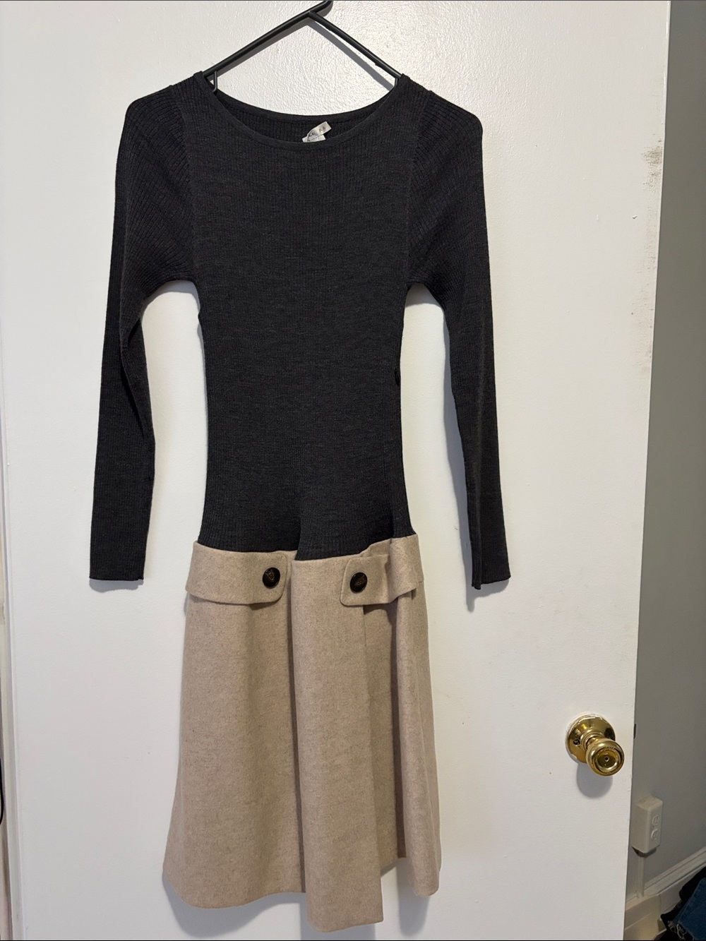 PAULE KA MediumBlack and Camel Two-Tone Long Sleeve Knit Dress